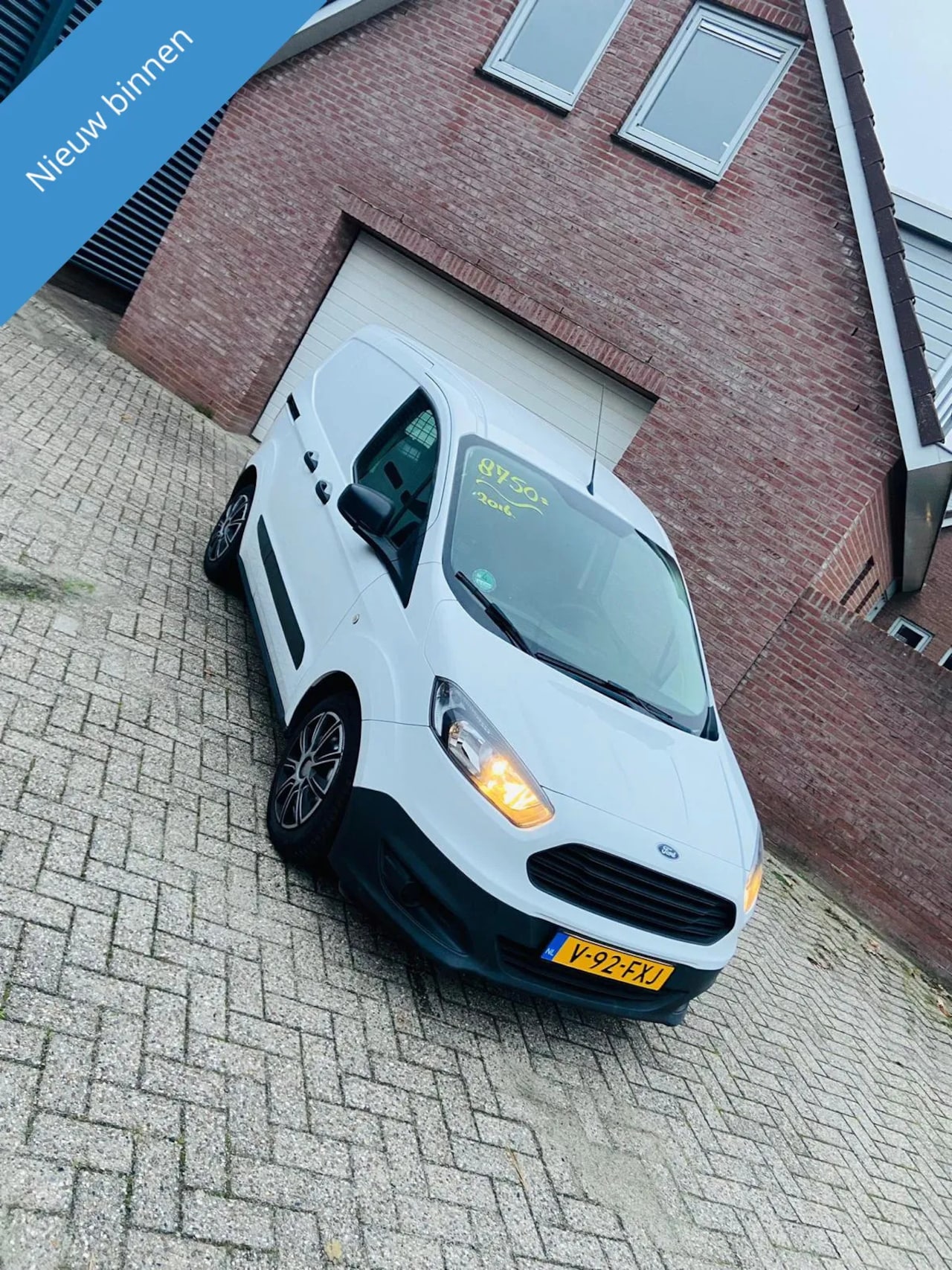 Ford Transit Courier - AutoWereld.nl