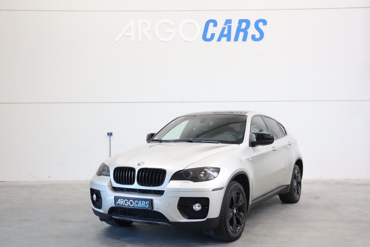 BMW X6 - XDrive35d High Executive M-Pakket CAMERA NAVI INRUIL MOGELIJK - AutoWereld.nl