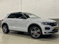 Volkswagen T-Roc - 1.5 TSI Sport Business R-Line Virtual Cockpit