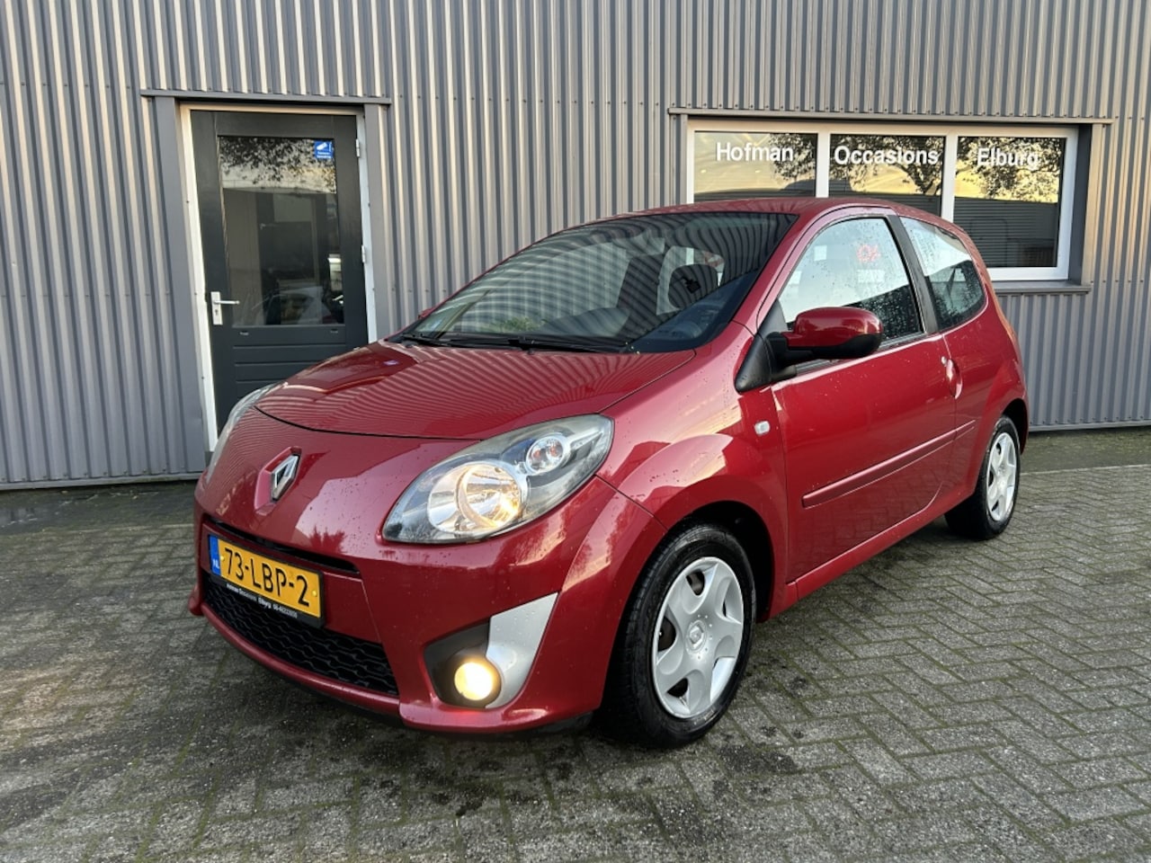 Renault Twingo - 1.2-16V Dynamique Airco Cruise APK! - AutoWereld.nl