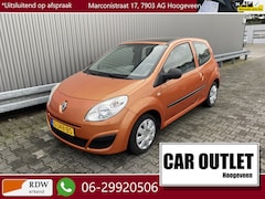 Renault Twingo - 1.2 Acces 109Dkm. JVC Bluetooth / USB-Audio & Nieuwe APK – Inruil Mogelijk –