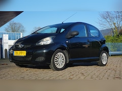 Toyota Aygo - 1.0-12V Access 2e EIG/5-Deurs/Airco/Stuurbekrachtiging/Etc