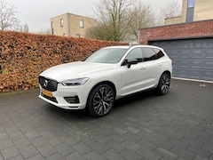 Volvo XC60 - 2.0 T8 Twin Engine AWD R-Design Luchtvering