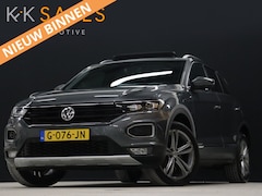 Volkswagen T-Roc - 1.5 TSI R-Line Sport [SCHUIFKANTELDAK, VLAK STUUR, TREKHAAK, APPLE CARPLAY, DIGITAL DASH,