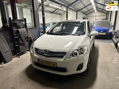 Toyota Auris - 1.8 Full Hybrid Dynamic