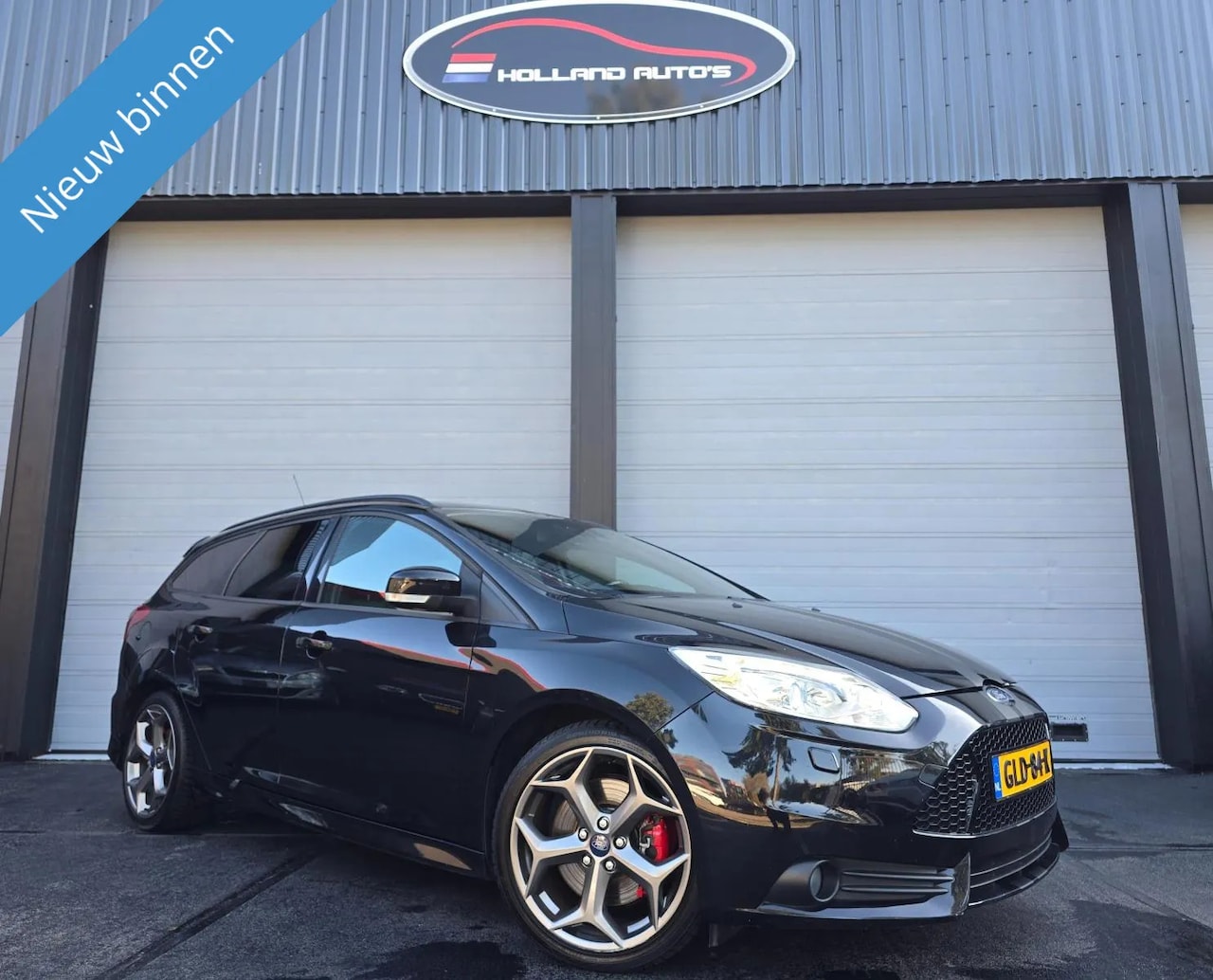 Ford Focus Wagon - 2.0 EcoBoost ST-2 2.0 EcoBoost ST-2 - AutoWereld.nl