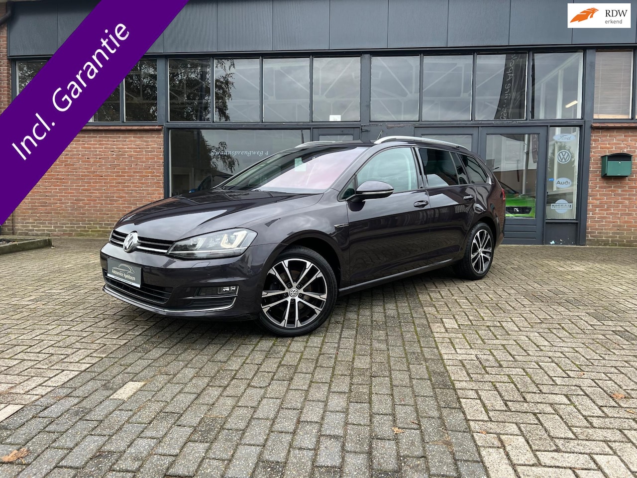 Volkswagen Golf Variant - 1.2 TSI Connected Series 1.2 TSI Connected Series, DSG, Xenon, Lounge - AutoWereld.nl