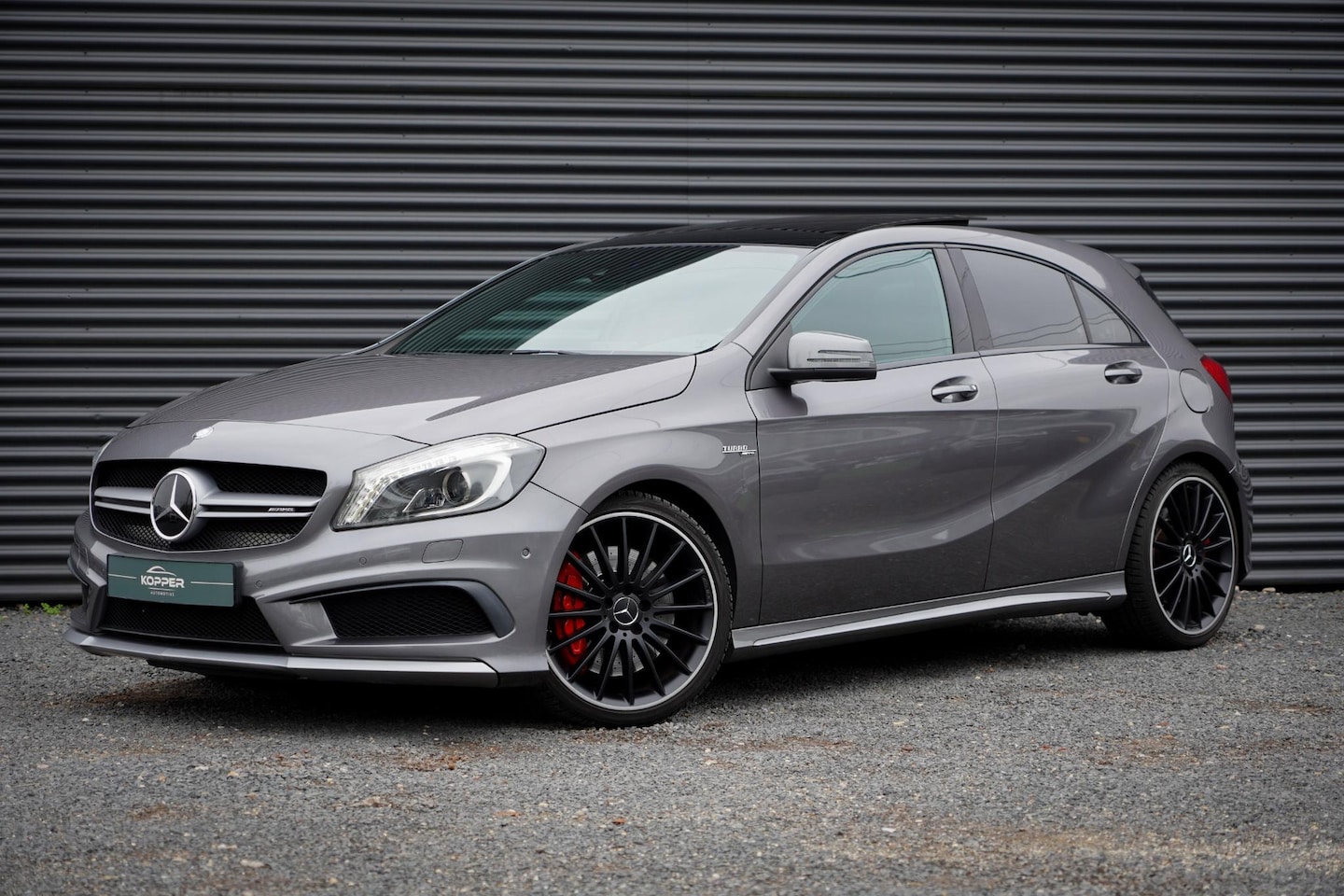 Mercedes-Benz A-klasse - AMG 45 4MATIC / Pano / Harman Kardon / Leder - AutoWereld.nl