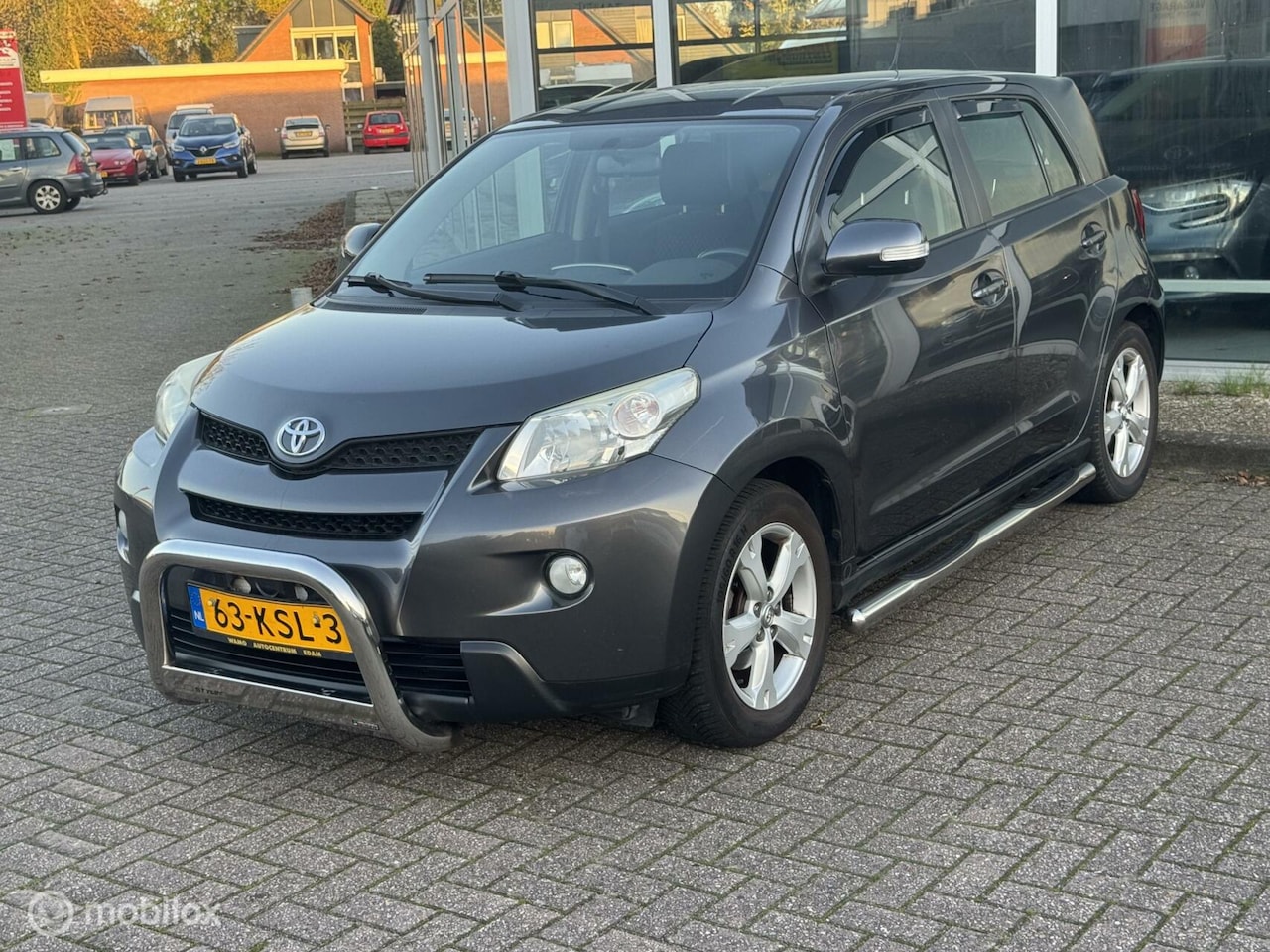 Toyota Urban Cruiser - 1.3 VVT-i Aspiration NAVI CLIMA 16 INCH - AutoWereld.nl