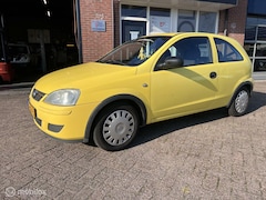 Opel Corsa - 1.2-16V Essentia