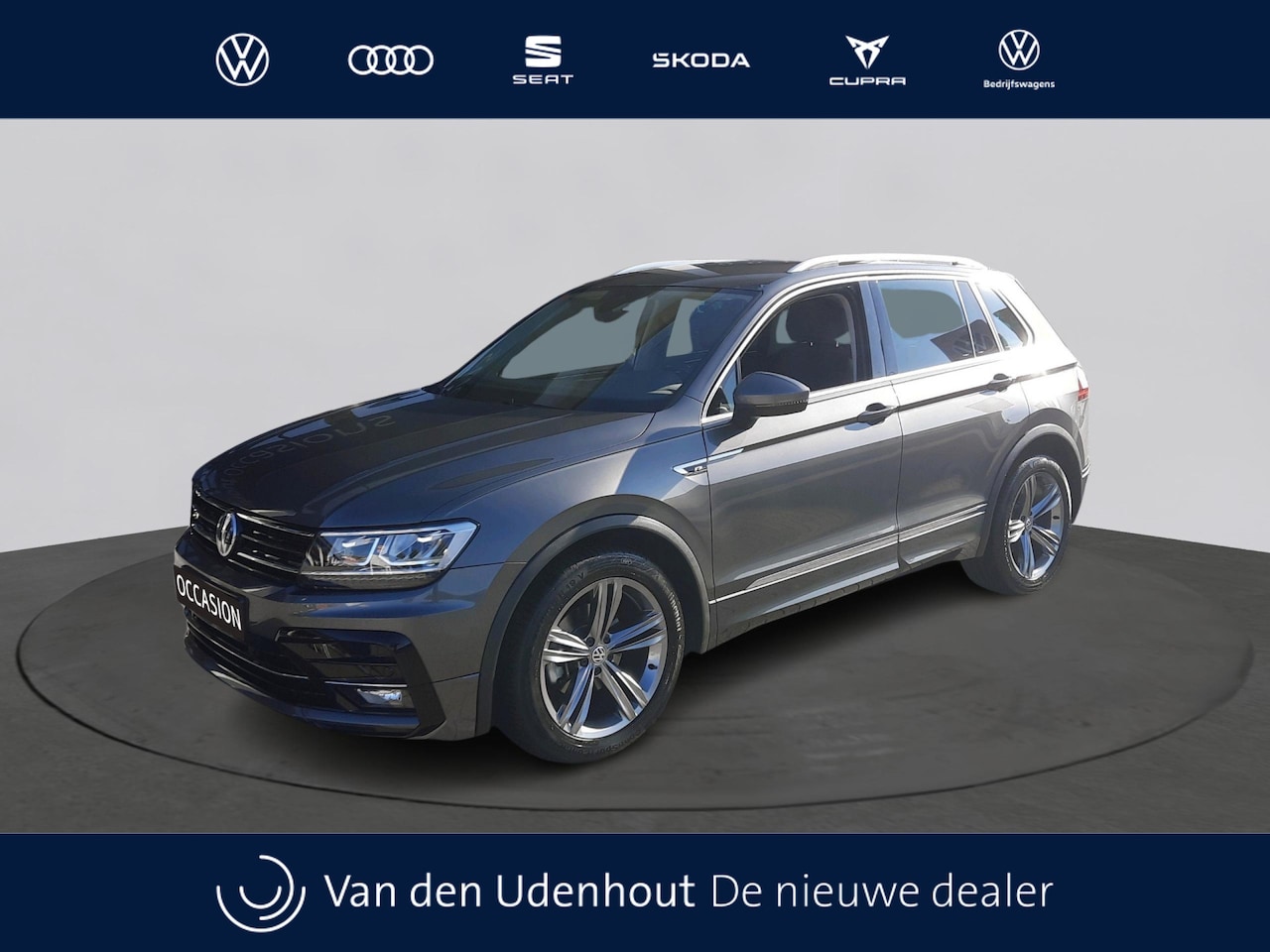 Volkswagen Tiguan - 1.4 TSI ACT Automaat Highline | R-Line | Trekhaak Nieuw binnen, foto's volgen - AutoWereld.nl