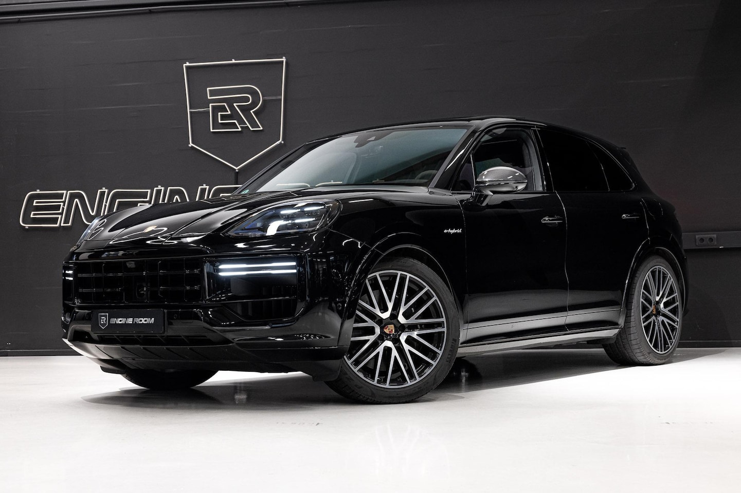 Porsche Cayenne - 4.0 Turbo E-Hybrid Passenger Display | Burmester | HUD| PDLS | Panorama | Exterieur pakket - AutoWereld.nl