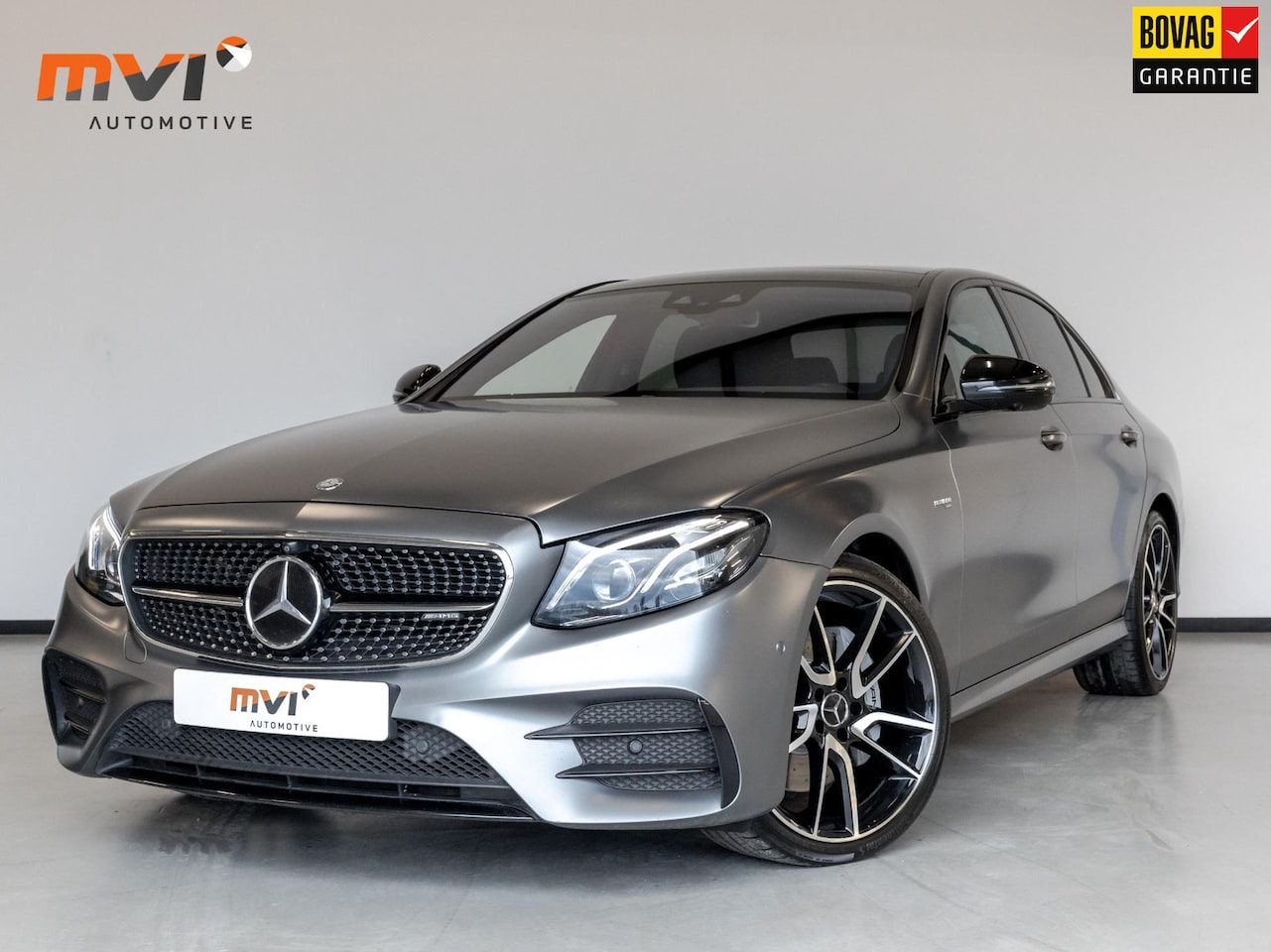 Mercedes-Benz E-klasse - 43 AMG 4Matic Premium / 401pk / Panoramadak / Apple Carplay / Wide Screen - AutoWereld.nl