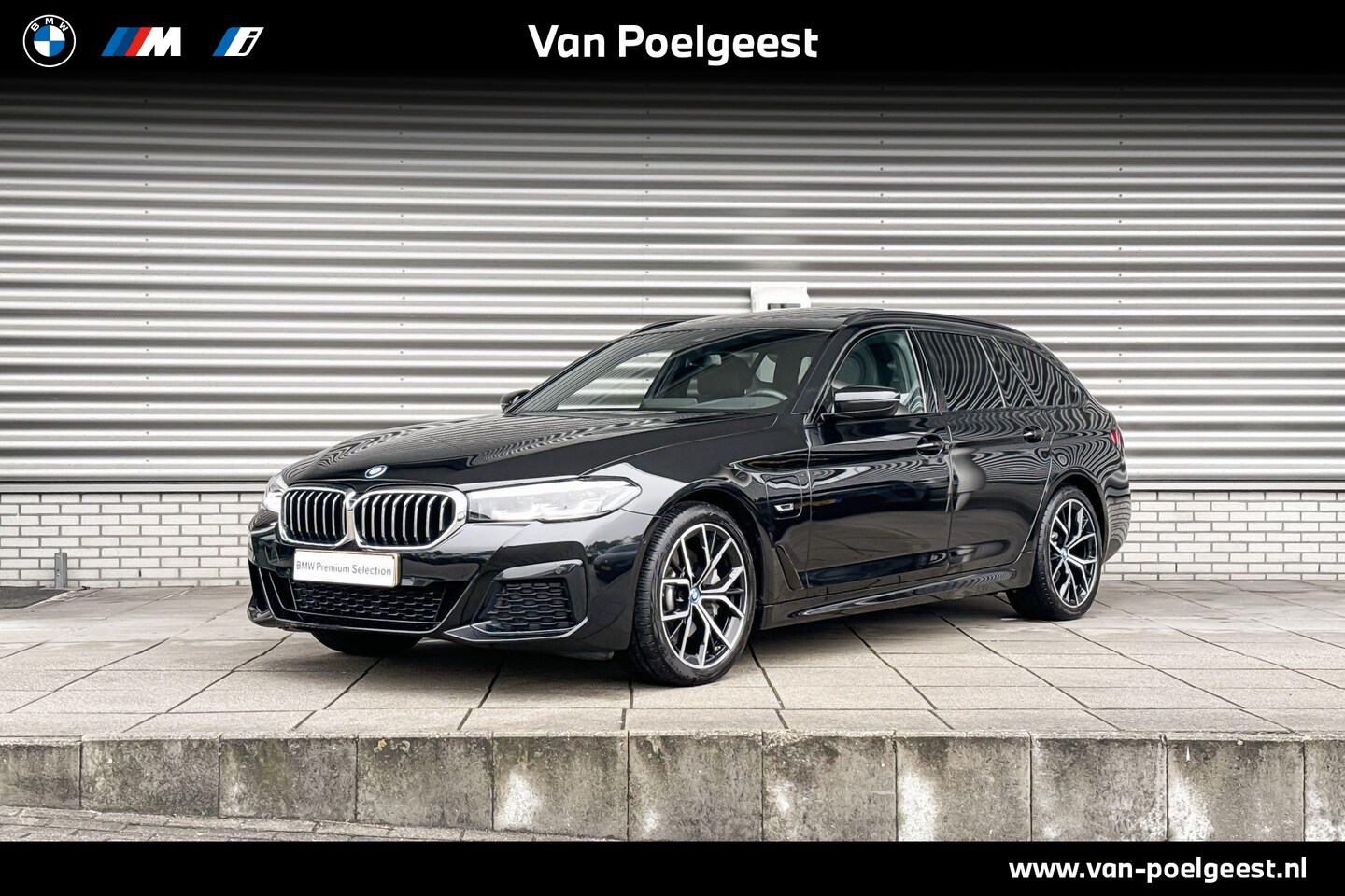 BMW 5-serie Touring - 530e M Sport / Trekhaak - AutoWereld.nl