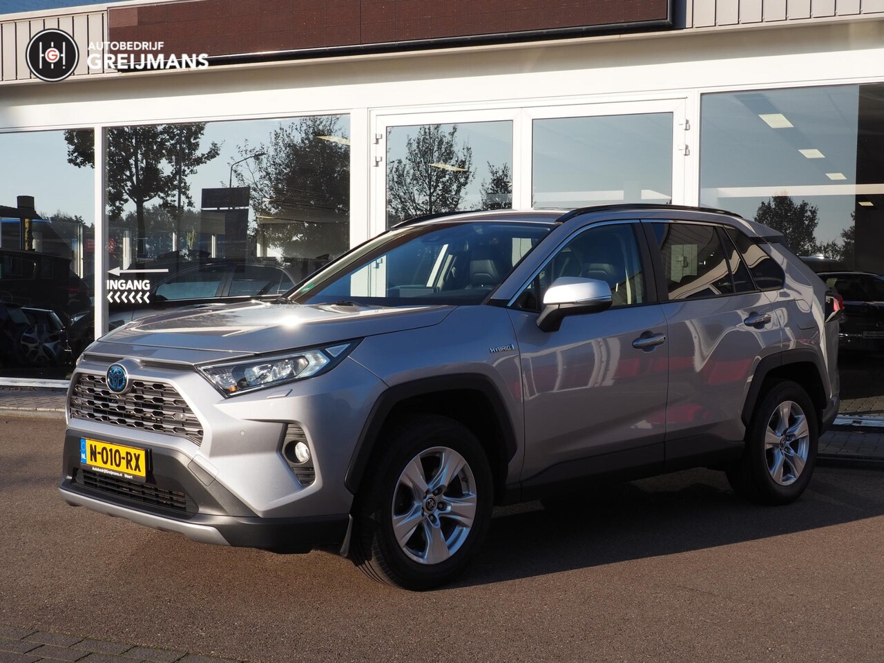 Toyota RAV4 - 2.5 Hybrid Dynamic 2.5 Hybrid Dynamic - AutoWereld.nl