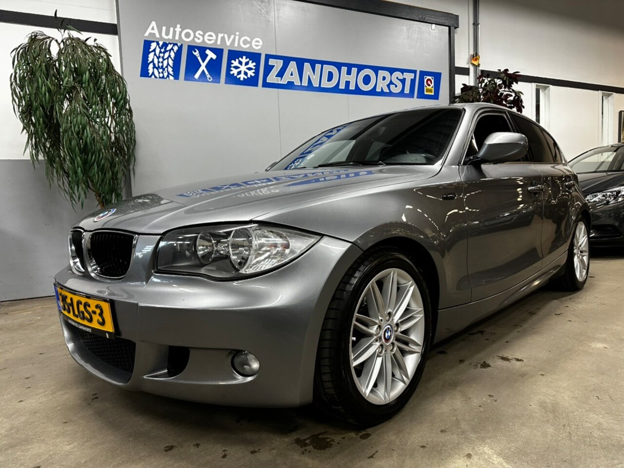 BMW 1-serie - 118i Business Line Sport 118i Business Line Sport - AutoWereld.nl