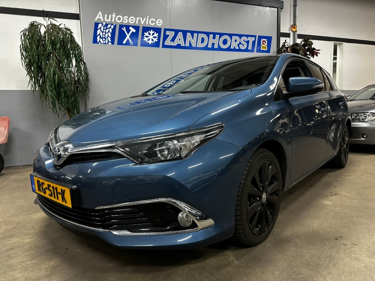 Toyota Auris - 1.8 Hybrid Lease Pro 1.8 Hybrid Lease Pro - AutoWereld.nl