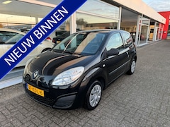 Renault Twingo - 1.2 Authentique | 1e eigenaar | Airco | Elektrische ramen | APK t/m 25-10-2025 | NAP |