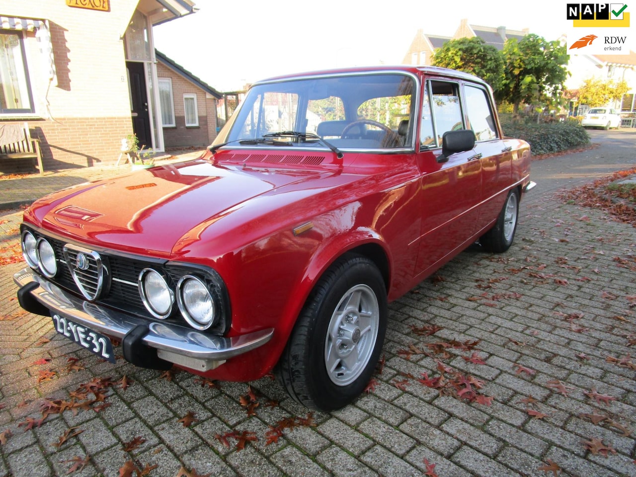 Alfa Romeo Giulia - super 1.3 1976 super netjes technisch 100% - AutoWereld.nl