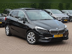 BMW 2-serie Active Tourer - 225xe iPerformance High Exe. / Panoramadak / Camera / Head-up / Leder / Keyless / Navigati