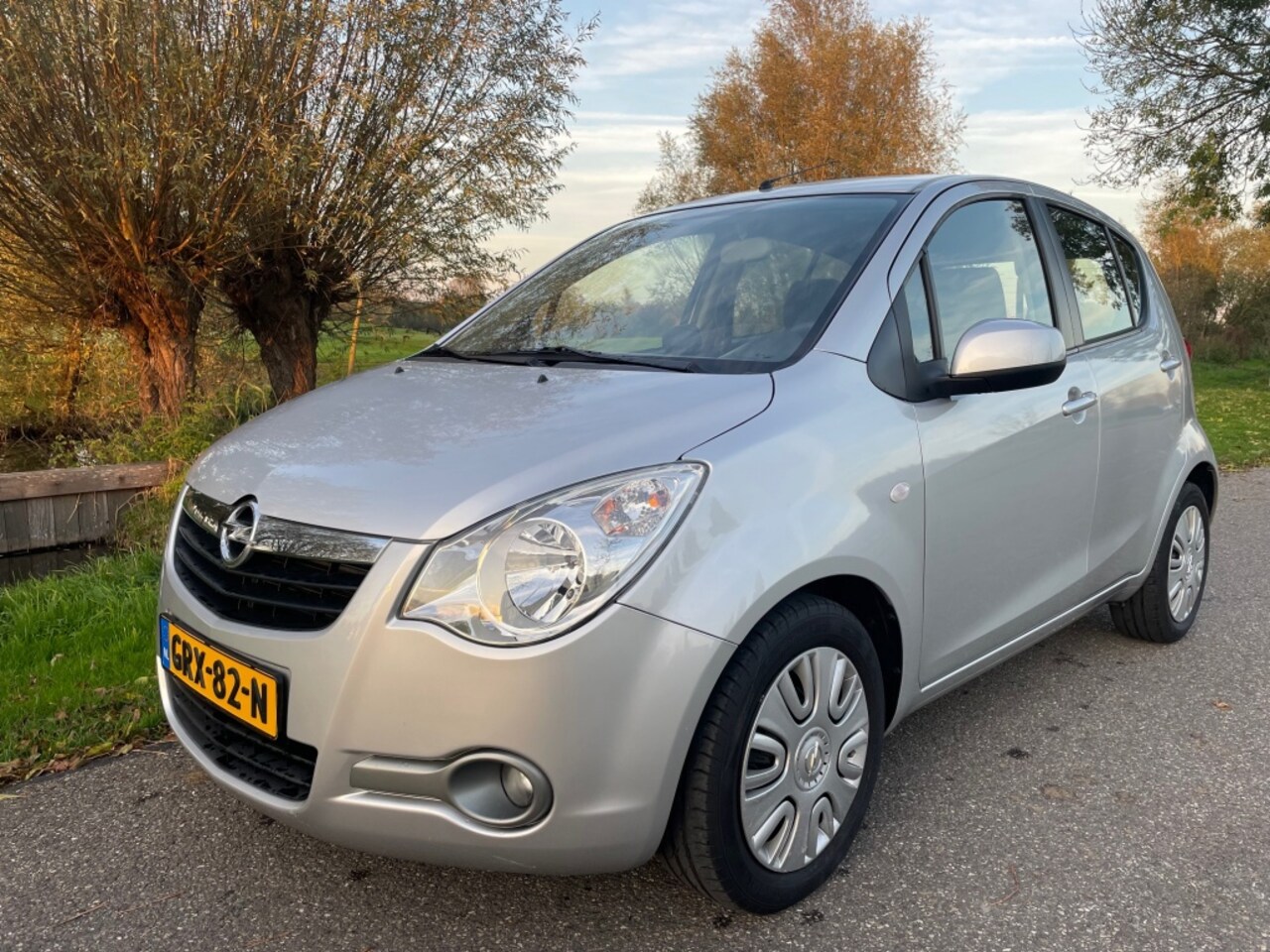 Opel Agila - 1.2 Edition airco all-in prijs - AutoWereld.nl