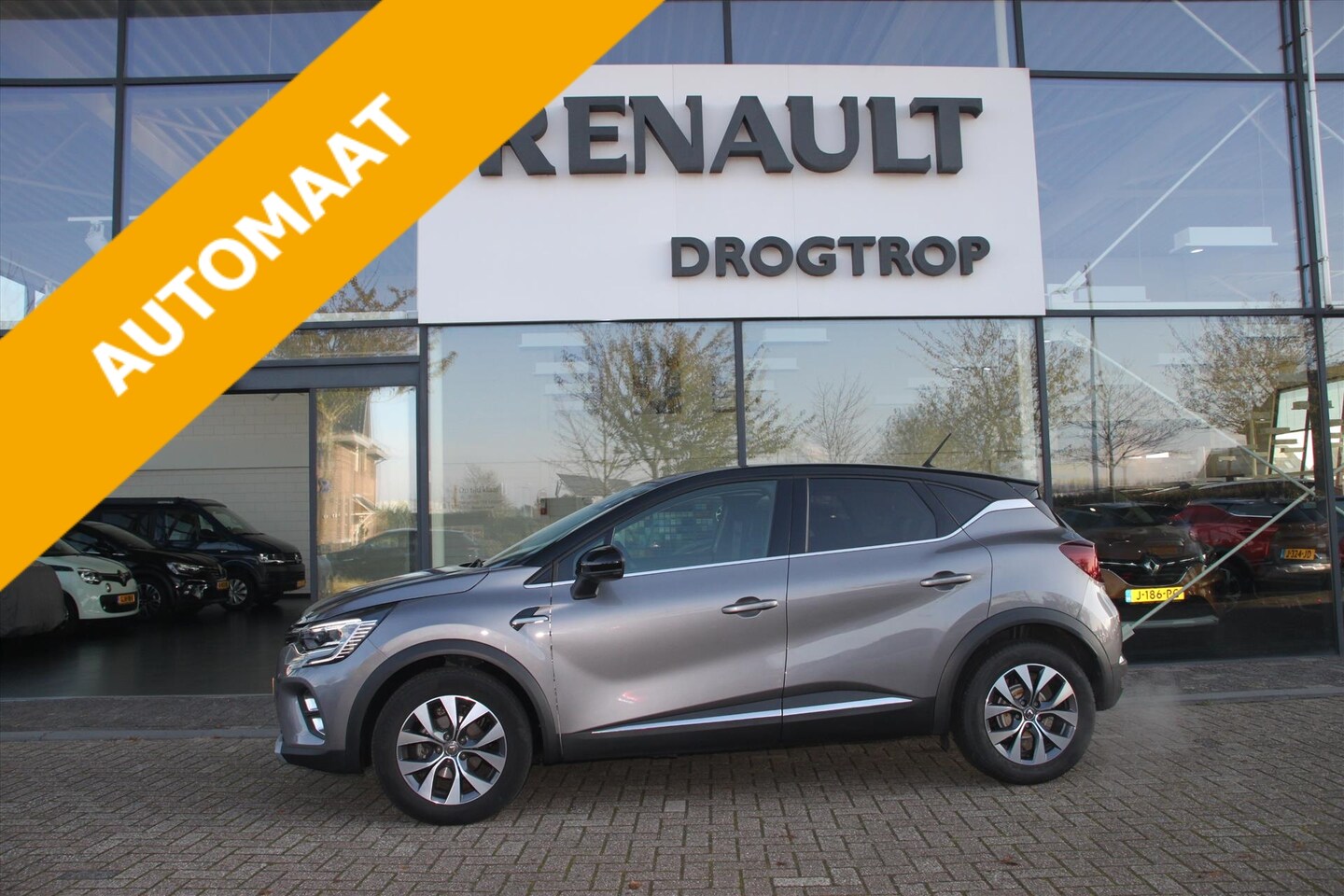 Renault Captur - 130PK-INTENS-AUTOM-62DKM-NAVI-CLIMA-PDC-LMV- - AutoWereld.nl