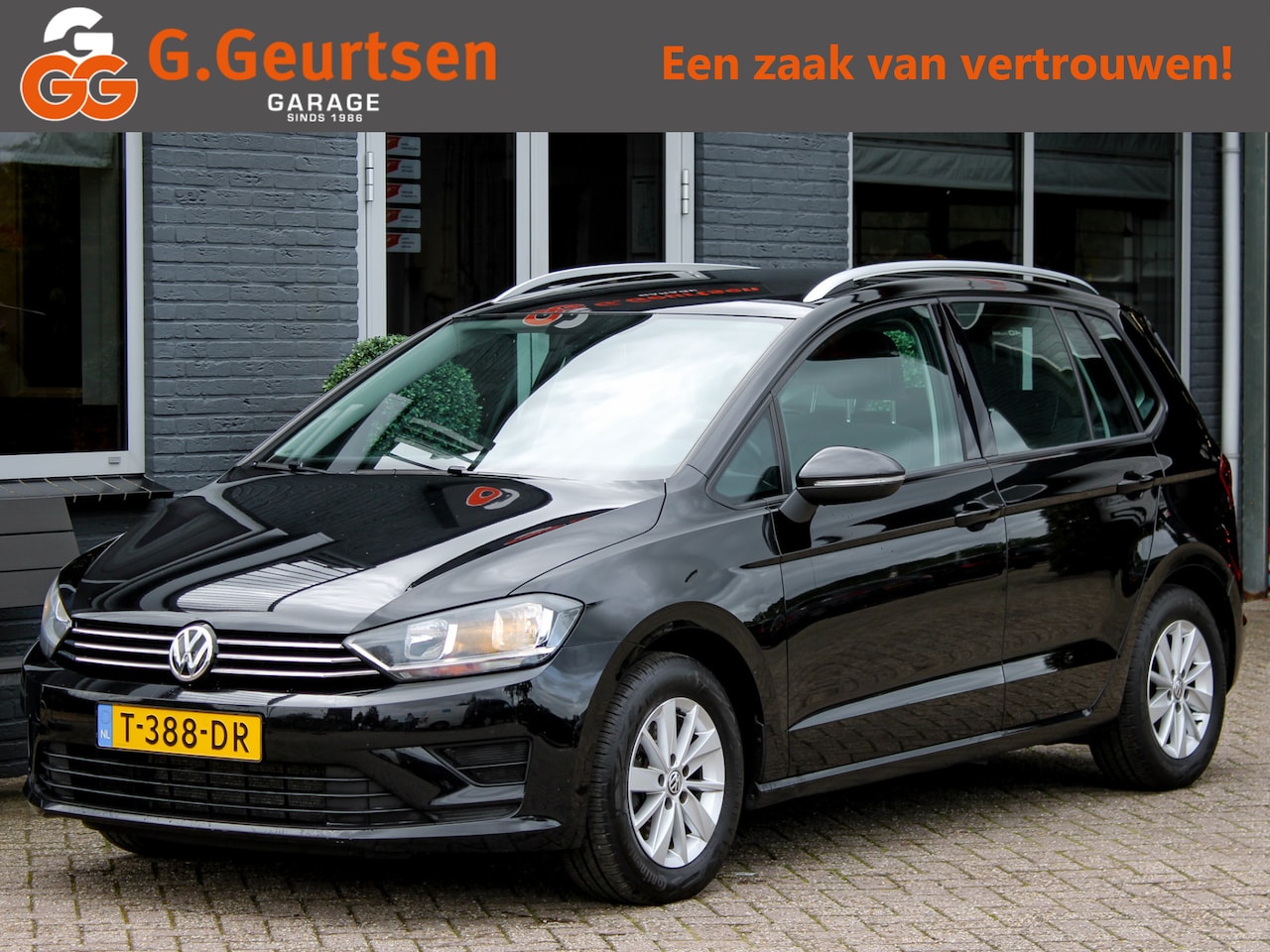 Volkswagen Golf Sportsvan - 1.2 TSI Comfortline 1.2 TSI Comfortline, Ergo Comfortstoelen, Massage, Alcantara, Parkeerhulp, - AutoWereld.nl