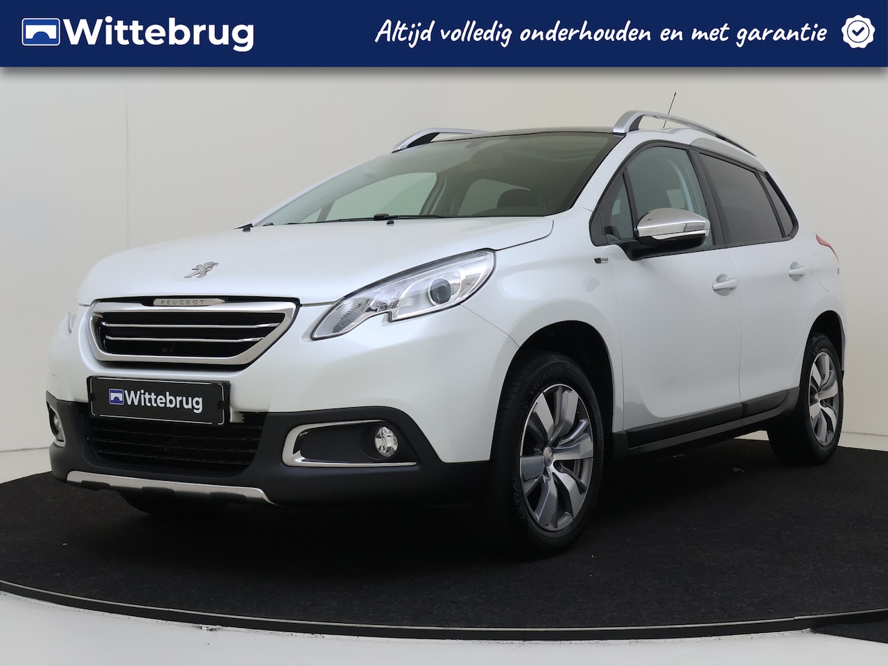 Peugeot 2008 - 1.2 PureTech 110PK Allure Trekhaak | Panoramadak | Parkeerhulp | - AutoWereld.nl