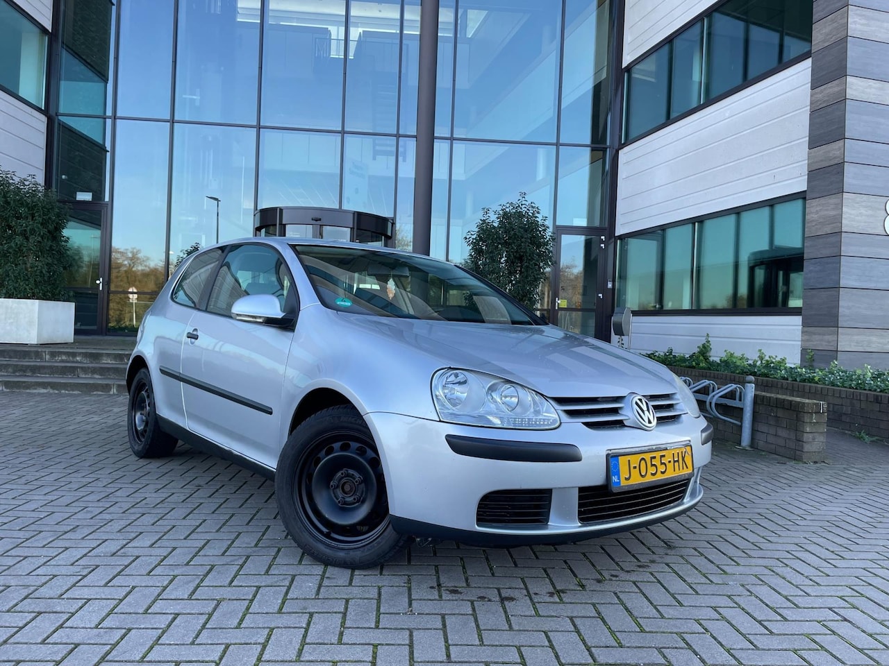 Volkswagen Golf - 1.4 | Nieuwe APK | Airco - AutoWereld.nl