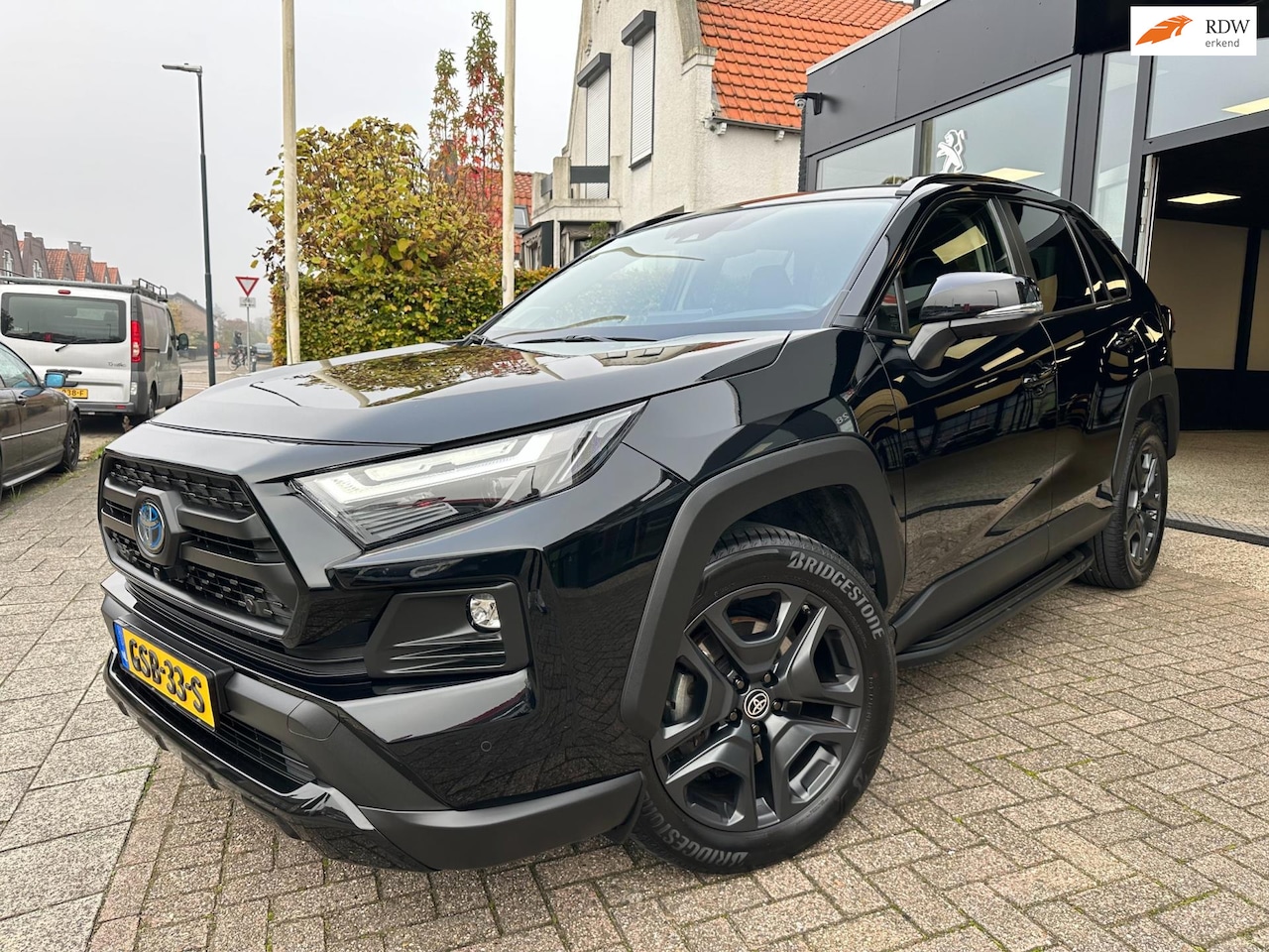 Toyota RAV4 - 2.5 Hybrid AWD ADVENTURE Black Edition|JBL|Vol Opties - AutoWereld.nl