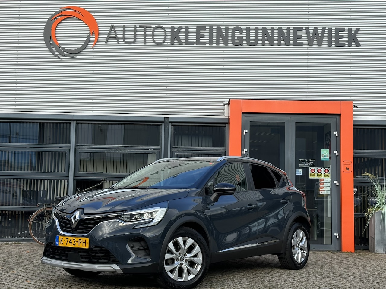 Renault Captur - 1.3 TCe 140 Zen / Climate Control / Trekhaak / NL Auto / Automaat / - AutoWereld.nl