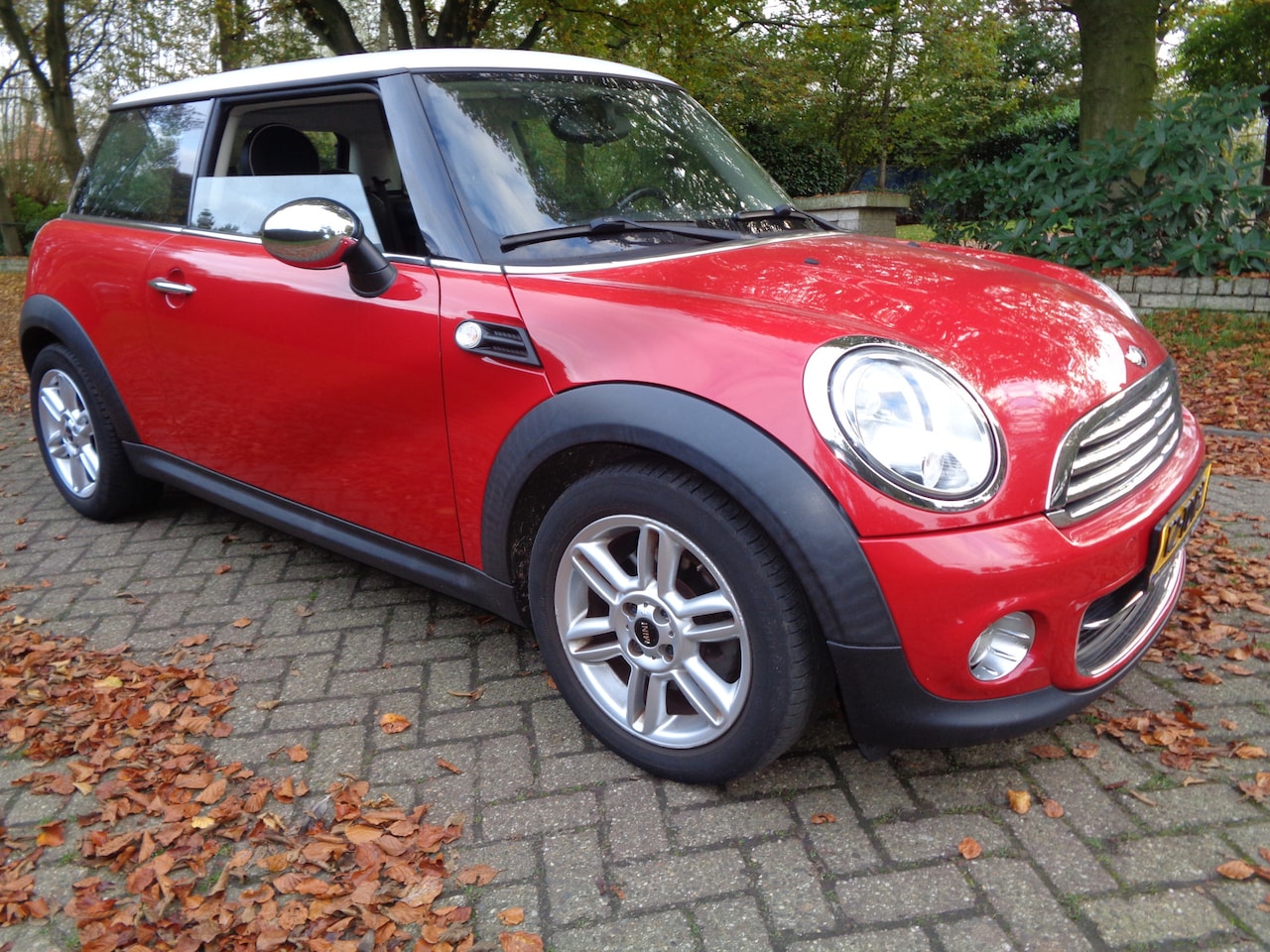 MINI Cooper - Mini 1.6 10 Years II - AutoWereld.nl