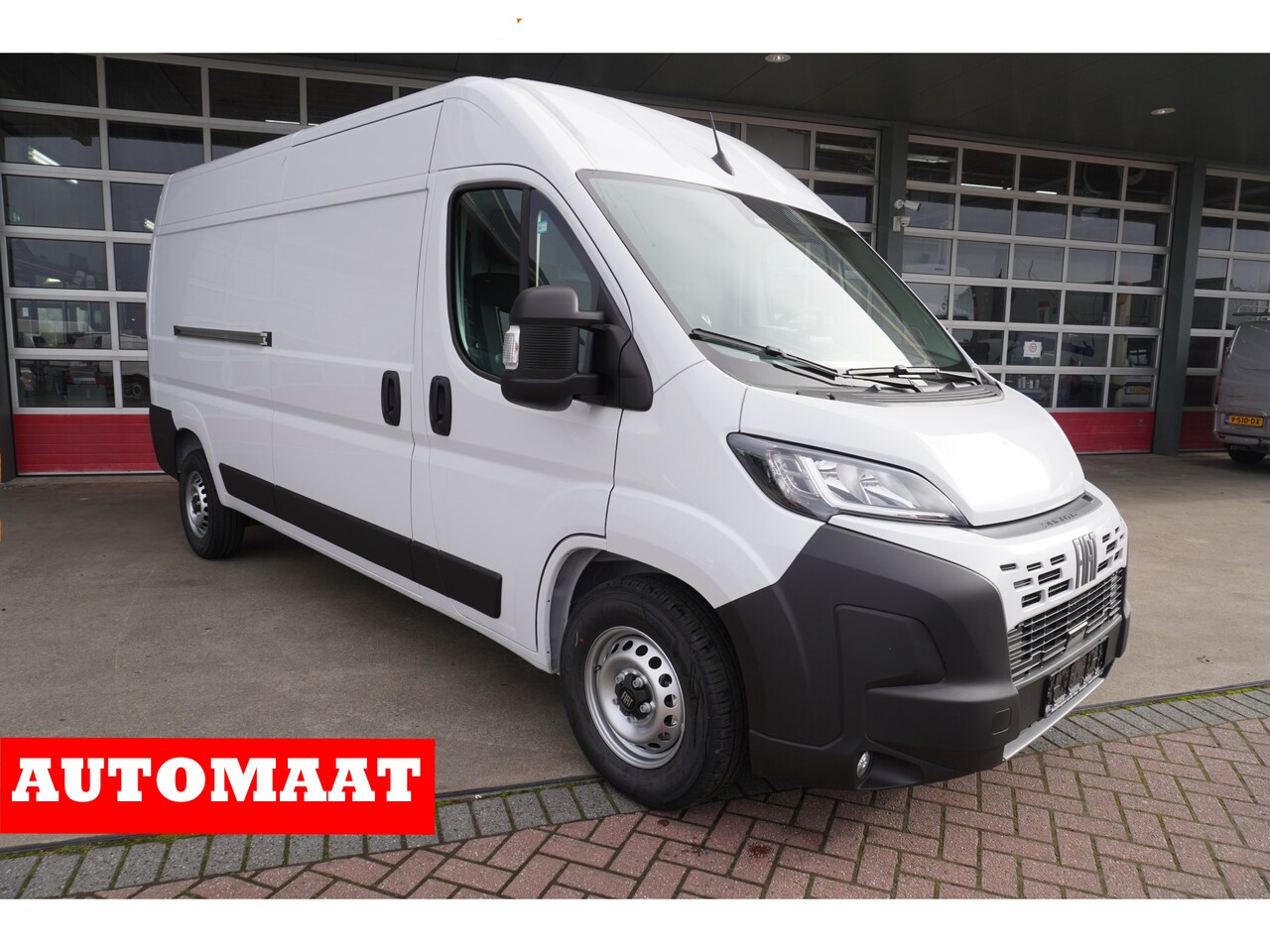 Fiat Ducato - 2.2 MultiJet 180PK S&S L3H2 AUTOMAAT nr.V080 | Airco | Cruise | Camera - AutoWereld.nl