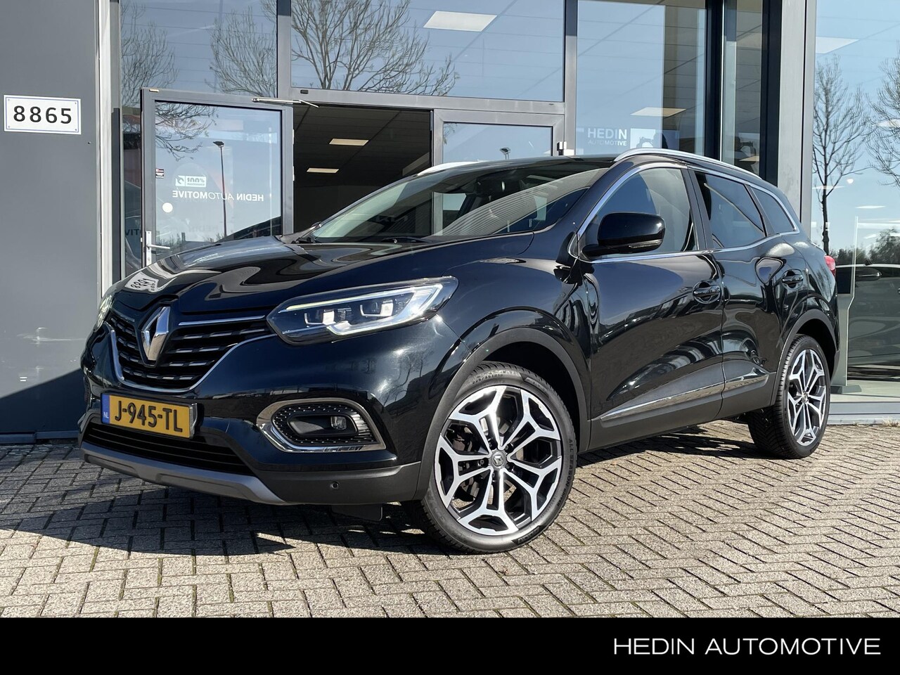 Renault Kadjar - 1.3 TCe Intens | Navigatie | Sensoren voor + achter | Achteruitrijcamera | All-Season band - AutoWereld.nl