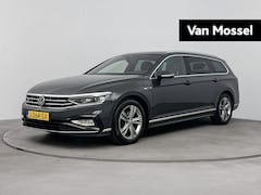 Volkswagen Passat Variant - 1.5 TSI R-Line Business + | Navigatie | Camera | Parkeersensoren Voor/Achter | Airco | 17