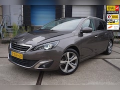 Peugeot 308 SW - 1.2 e-THP Première * Pano * Cruise * Park. sensor