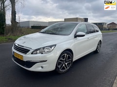 Peugeot 308 SW - 1.2 e-THP Blue Lease Executive PANO/LEER/APK