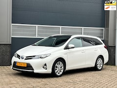 Toyota Auris Touring Sports - 1.8 Hybrid bj.2014 Camera|Navi|Dealer oh|Nap