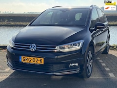 Volkswagen Touran - 1.5 TSI Highline 7p Trekhaak BTW vol opties