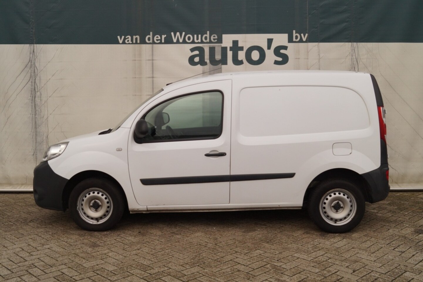 Renault Kangoo - 1.5 dCi 75pk Comfort -AIRCO-CRUISE-PDC- - AutoWereld.nl