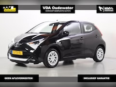 Toyota Aygo - 1.0 72pk X-play Limited Navigatie