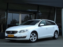 Volvo V60 - T3 Polar+ | Adaptive Cruise | Standkachel | Navigatie | Stuur/Stoelverwarming | Keyless |