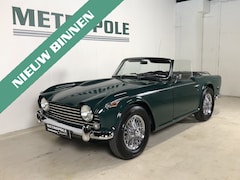 Triumph TR2 - M0925