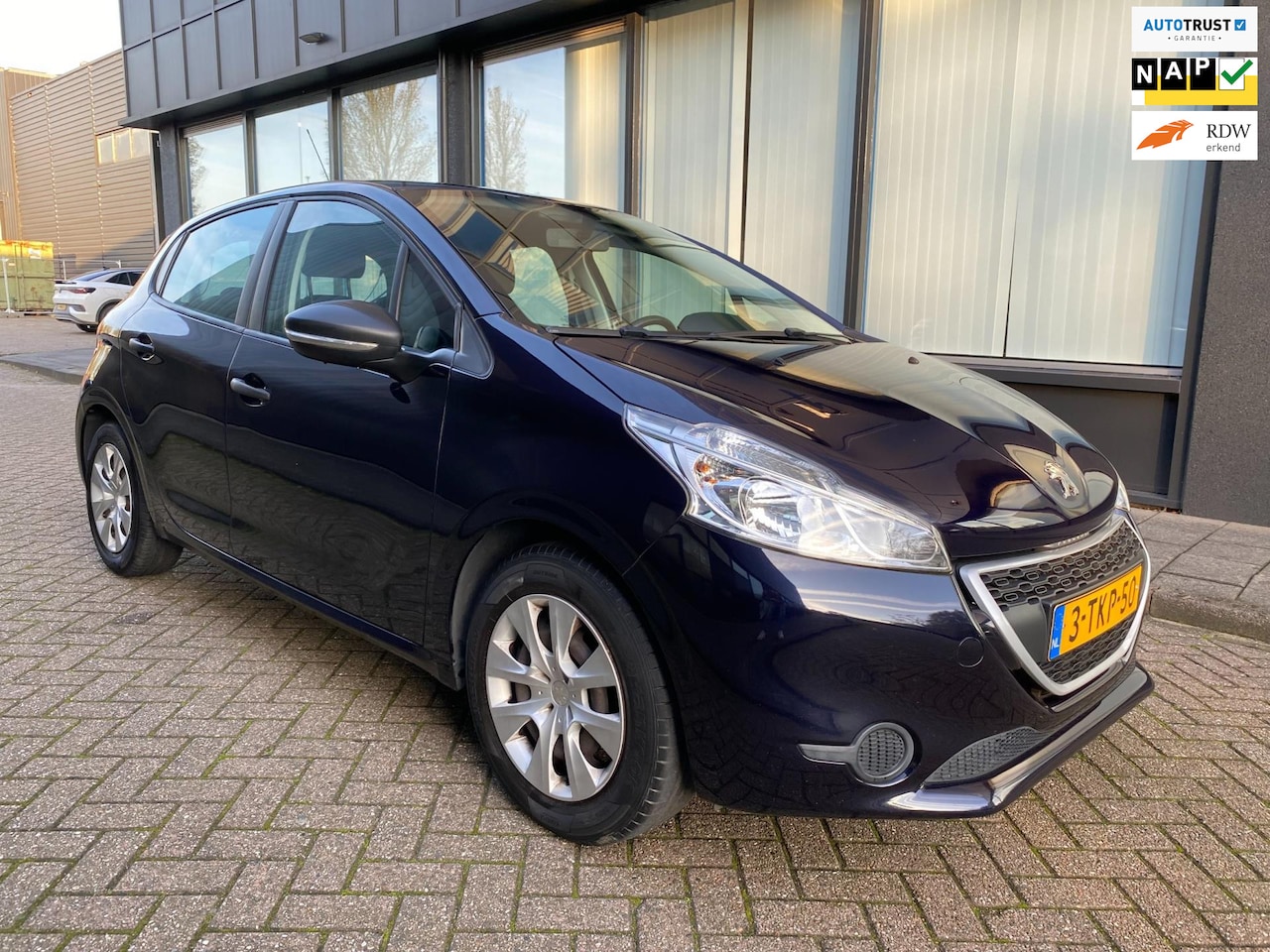 Peugeot 208 - 1.0 Vti Access 1.0 VTi Access - AutoWereld.nl