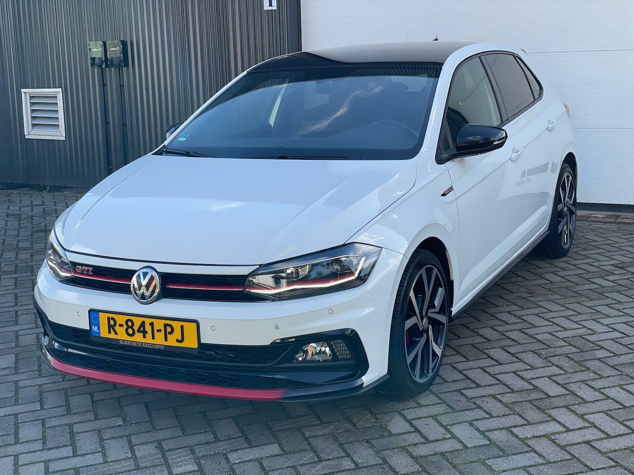 Volkswagen Polo - 2.0 TSI GTI|VIRTUAL|ACC|PDC|18" - AutoWereld.nl