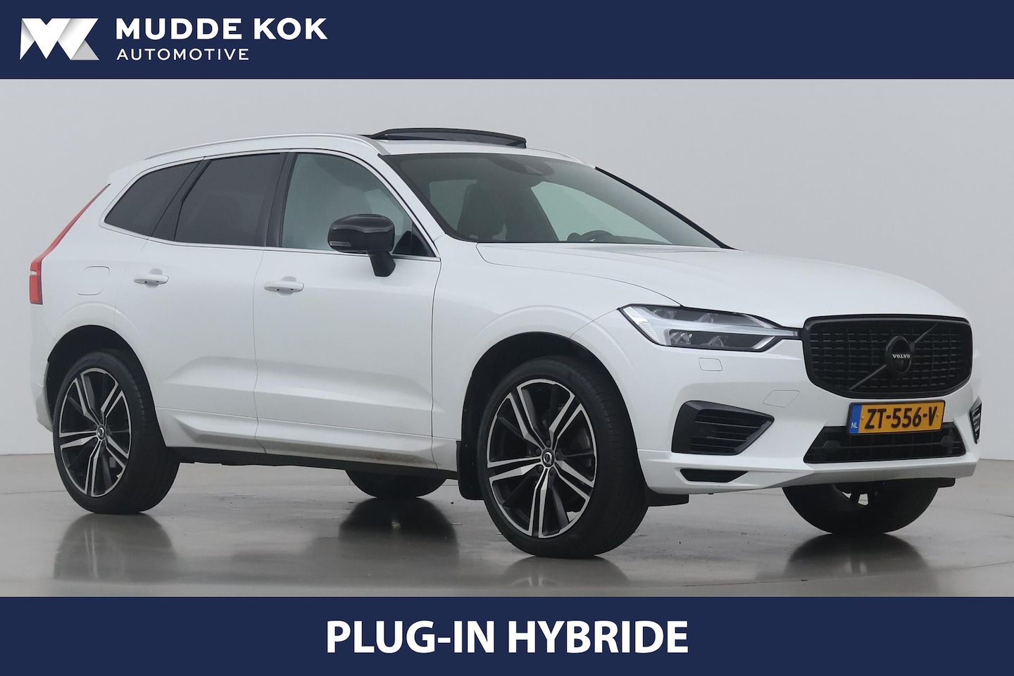 Volvo XC60 - T8 Twin Engine R-Design | Head-Up | Panoramadak | Trekhaak | 360° Camera | 21 Inch | ACC | - AutoWereld.nl