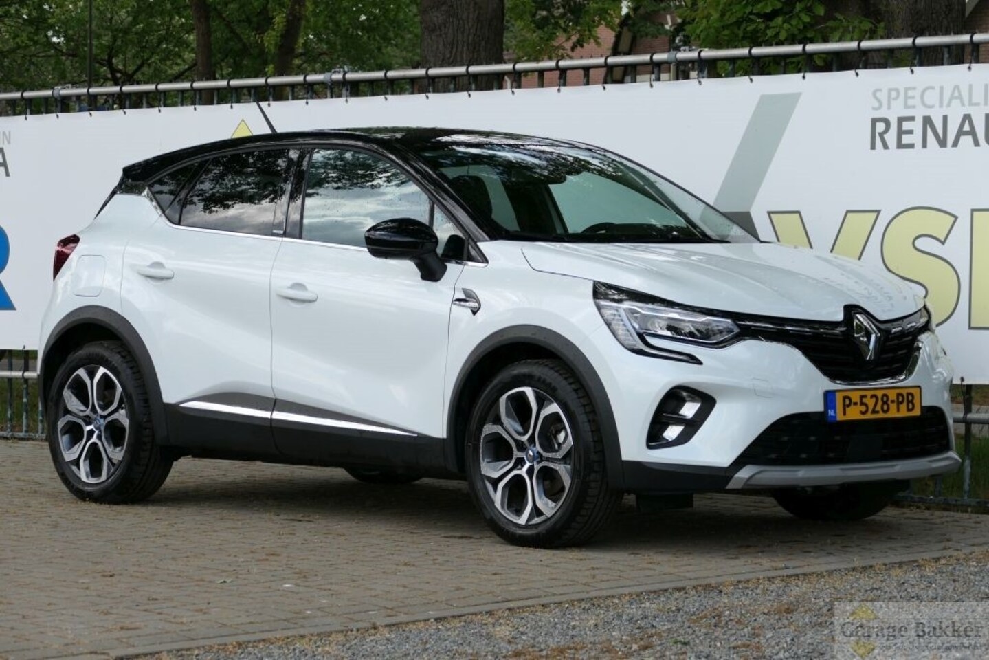 Renault Captur - 1.6 160 Plug-in Hybrid PHEV Intens - AutoWereld.nl