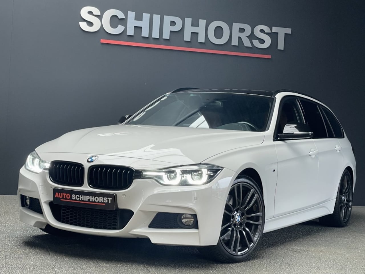 BMW 3-serie Touring - Touring 330d M-Sport/elec stoelen/head-up/trekhaak/bovag garanti - AutoWereld.nl