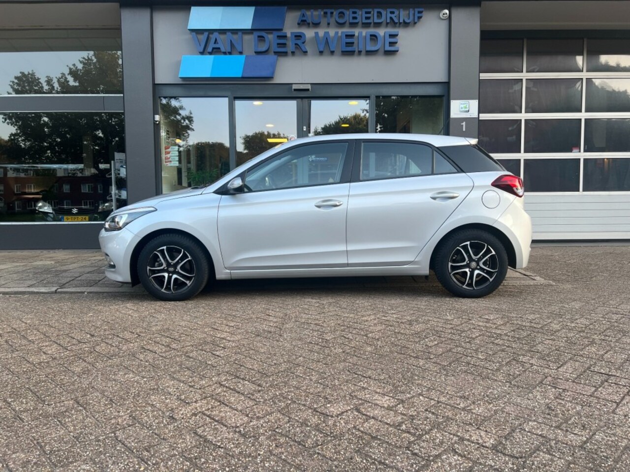 Hyundai i20 - 1.0 T-GDI Comfort 1.0 T-GDI COMFORT - AutoWereld.nl