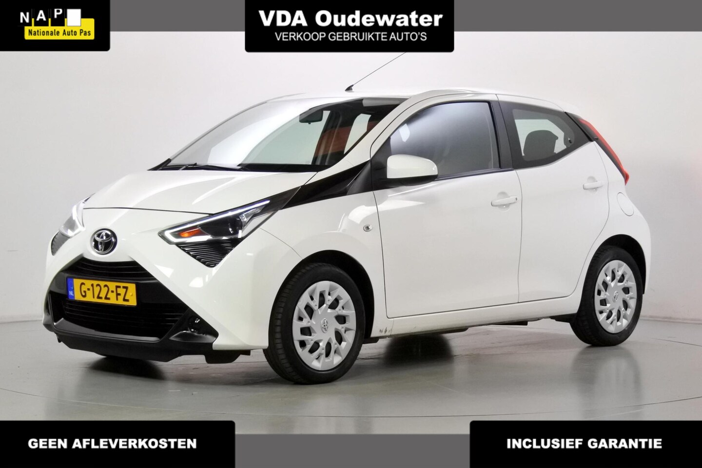 Toyota Aygo - 1.0 72pk X-play Limited - AutoWereld.nl